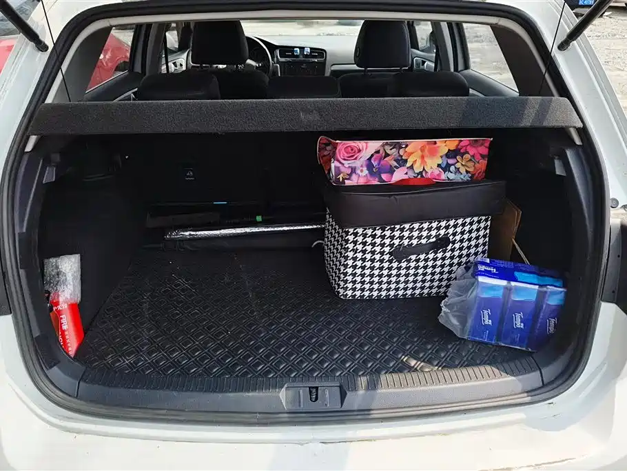 Volkswagen Golf 2020