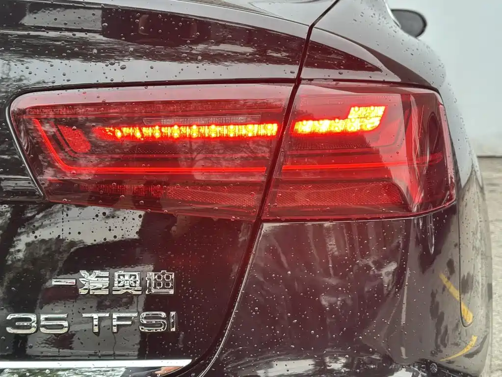 Audi A6L 2018 — фото 19
