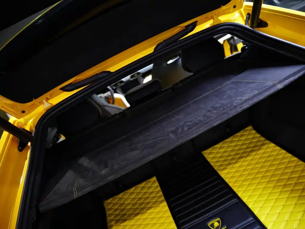 Lamborghini Urus 2019 — фото 31