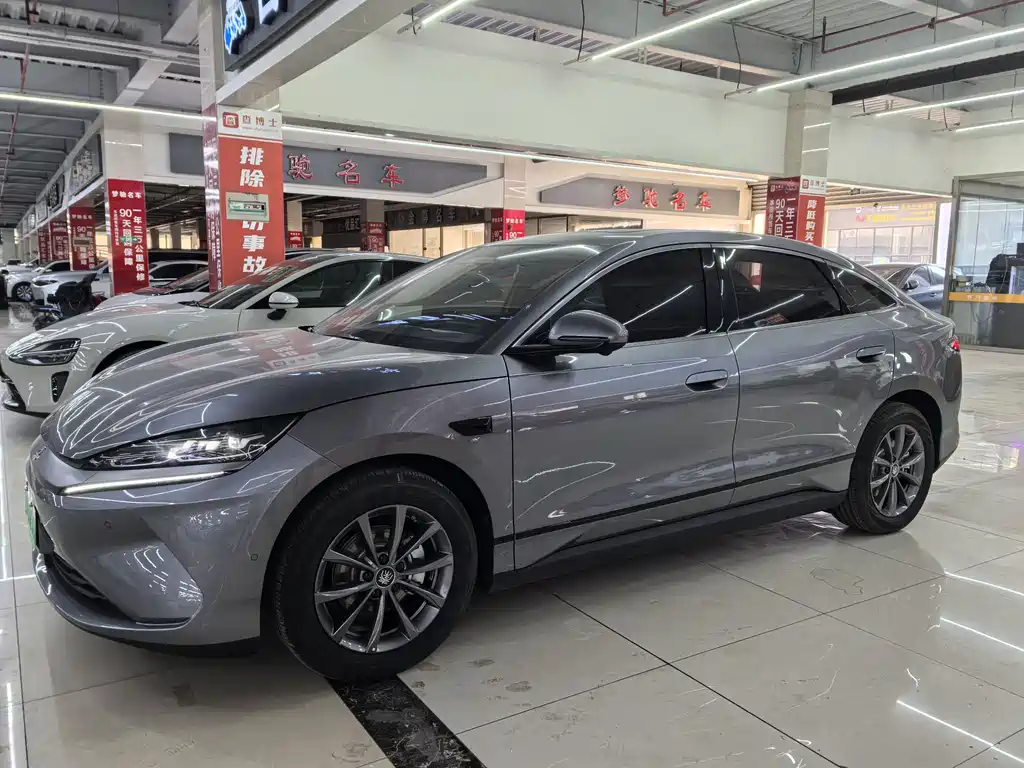 BYD Qin L 2026 — фото 3