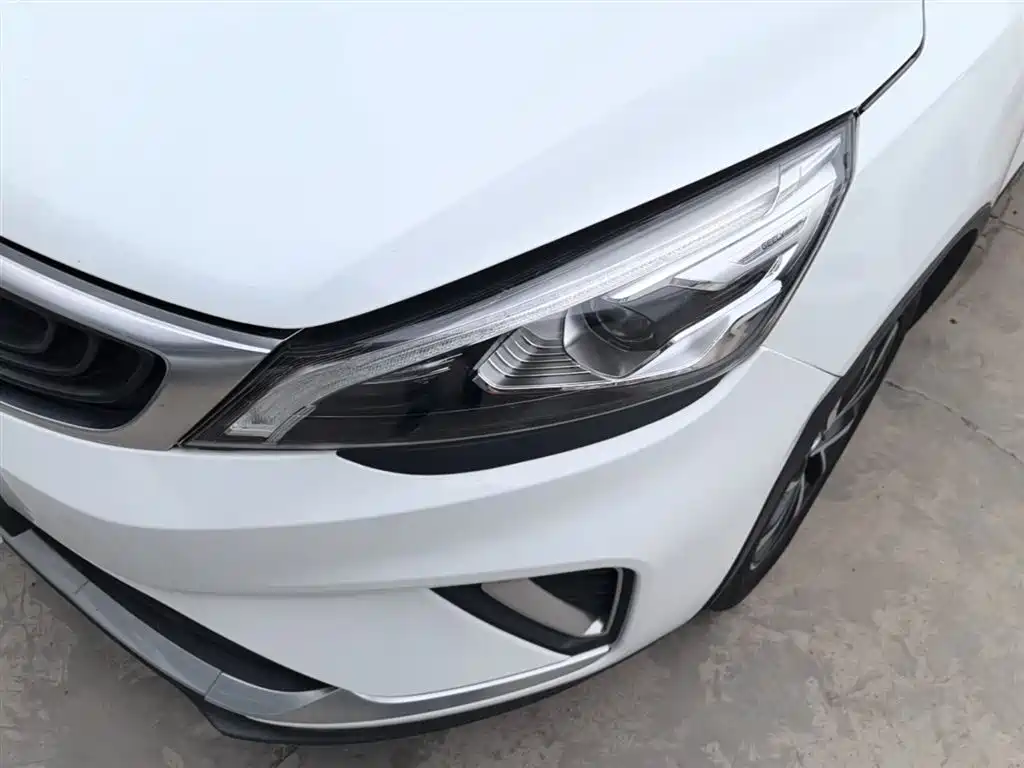 Geely Emgrand GS 2019 — фото 24