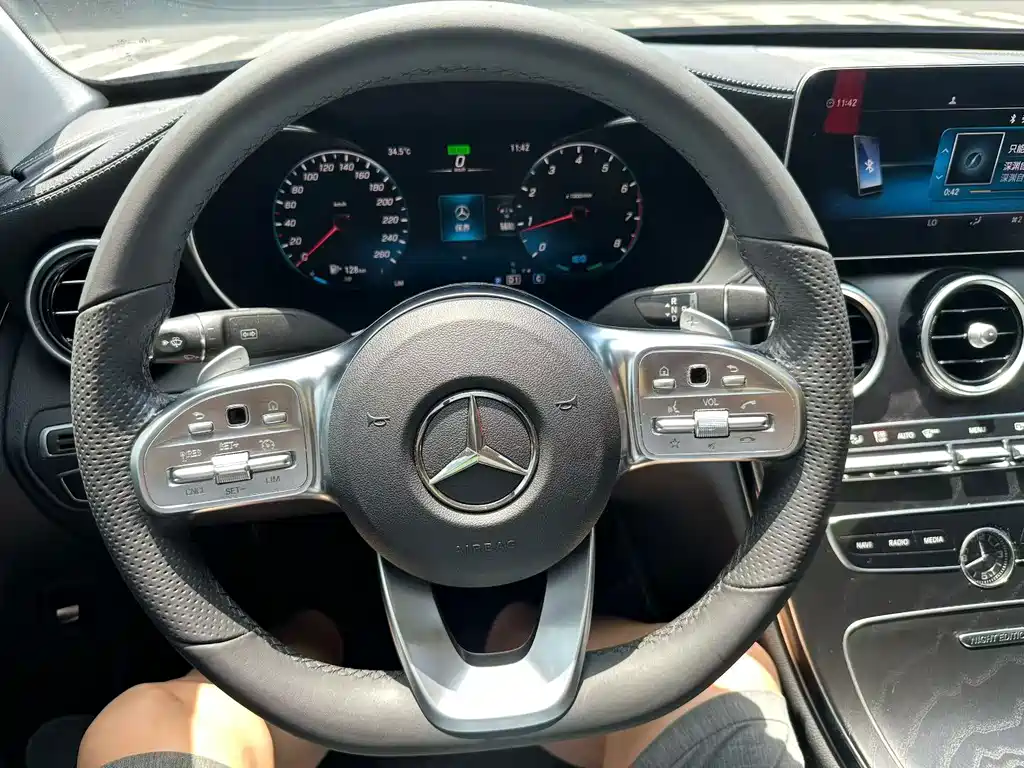 Mercedes-Benz C-Class 2021