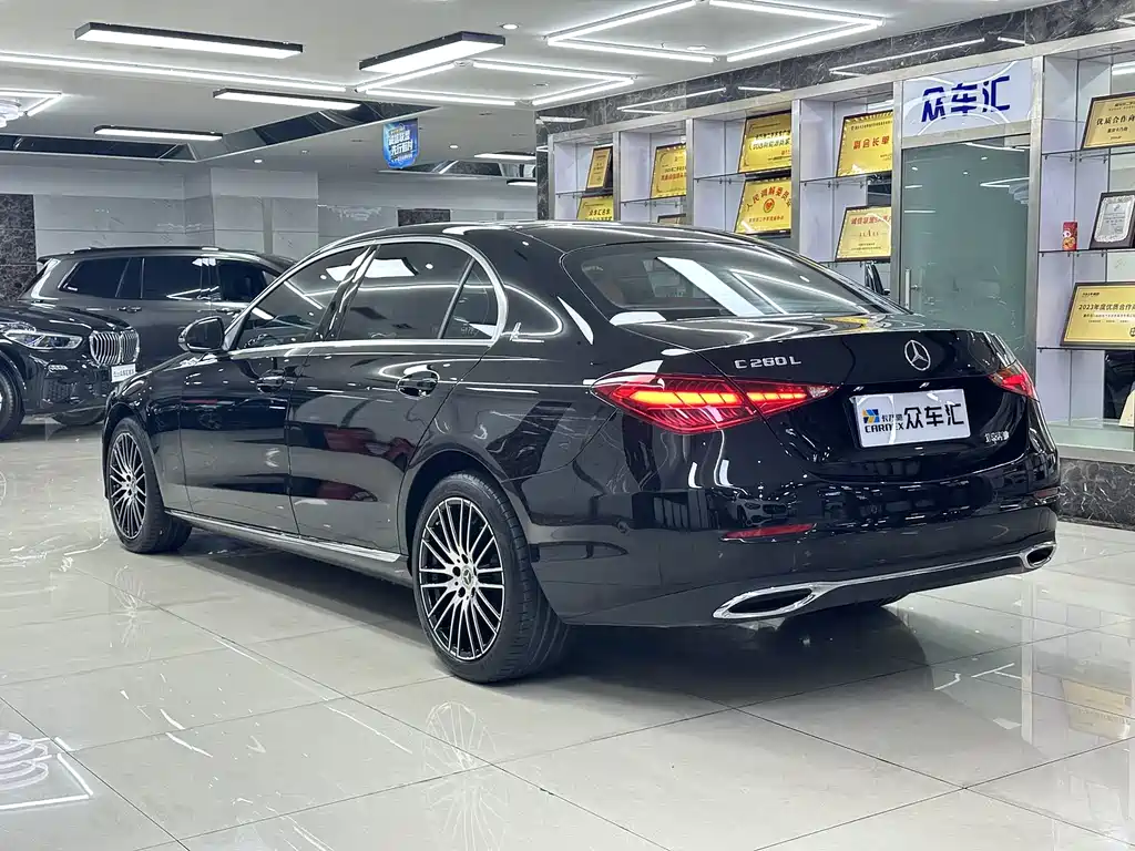 Mercedes-Benz C-Class 2023