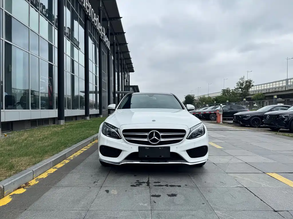 Mercedes-Benz C-Class 2017 — фото 2