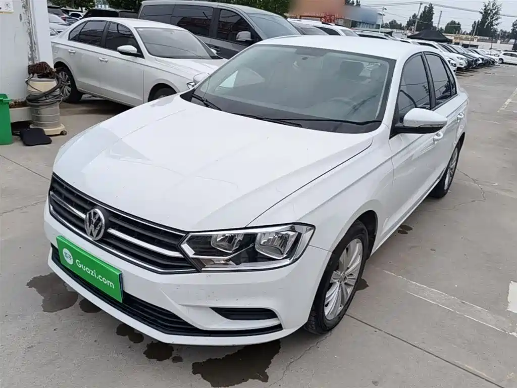 Volkswagen Bora 2023