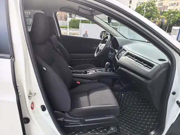 Honda Vezel 2021