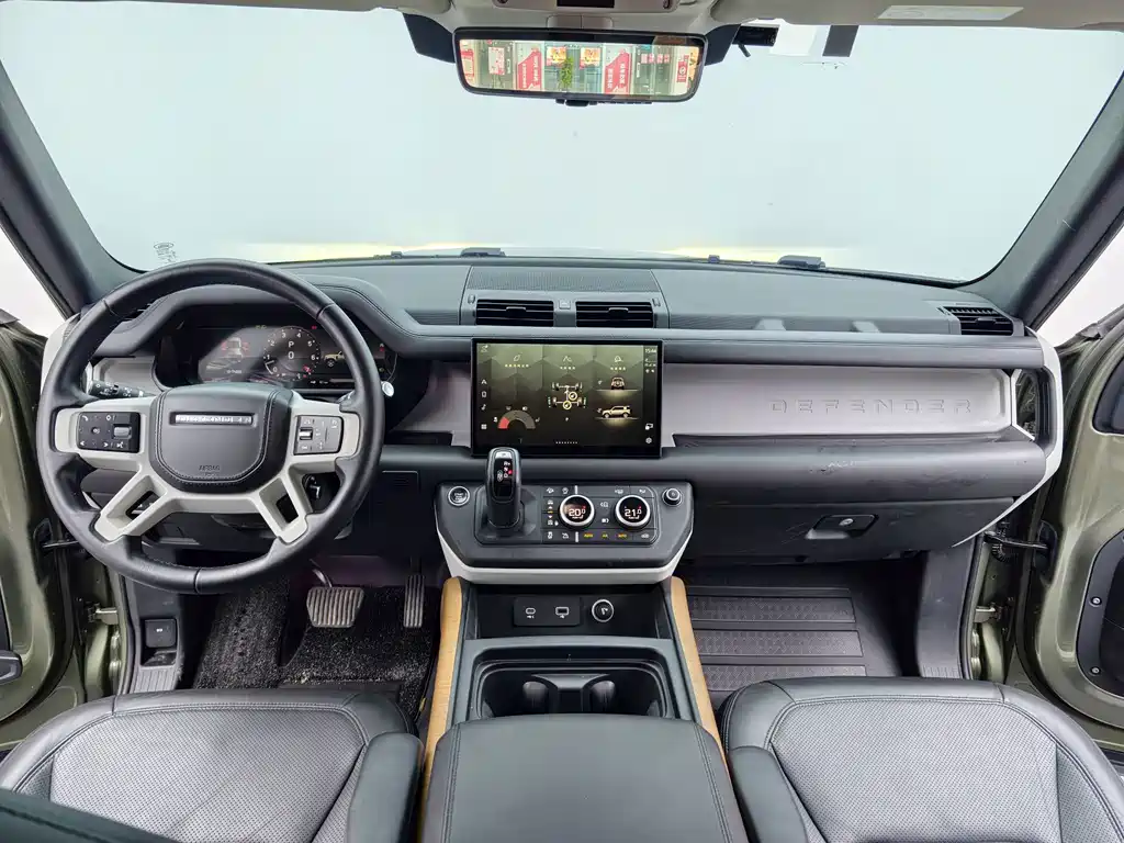 Land Rover Defender 2022 — фото 21