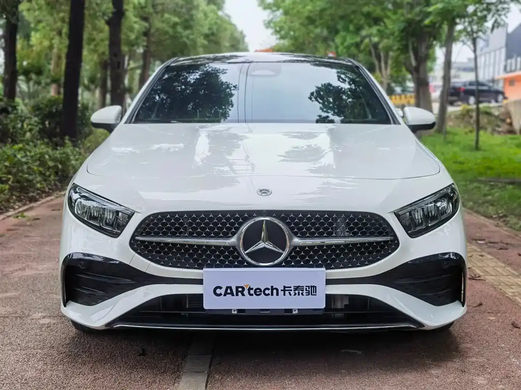 Mercedes-Benz A-Class 2023 — фото 2