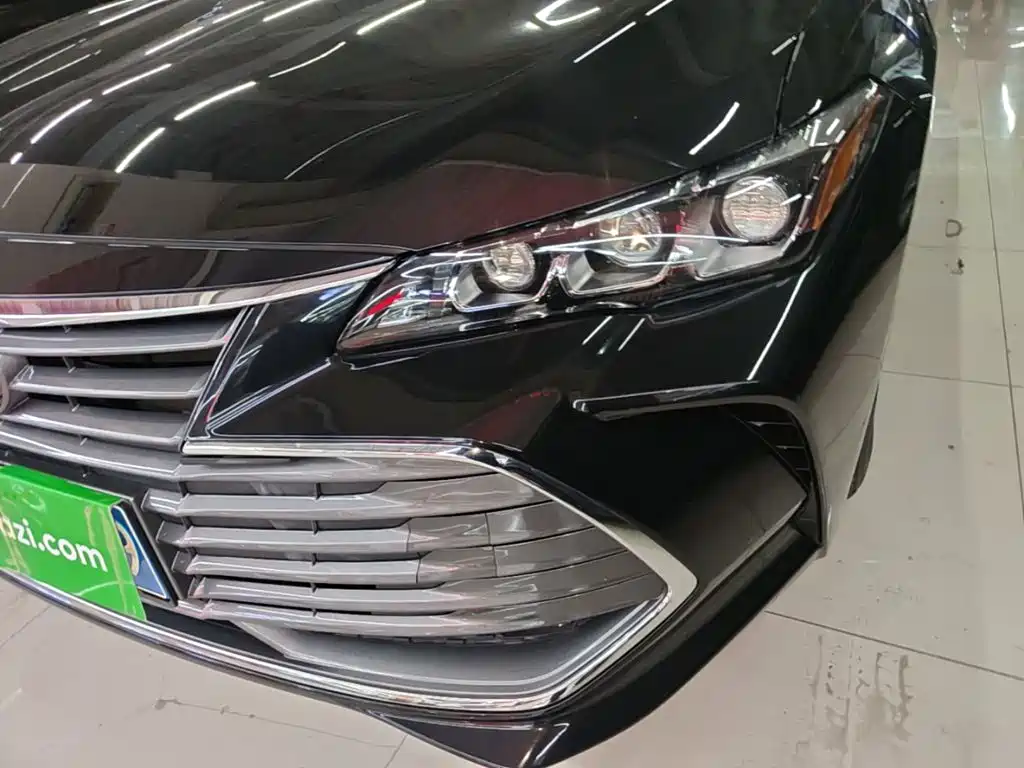 Toyota Avalon 2021 — фото 24