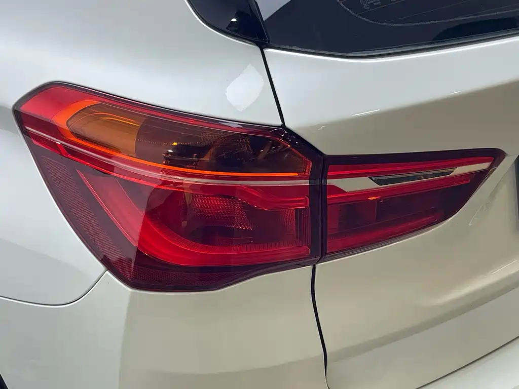 BMW X1 2019 — фото 10