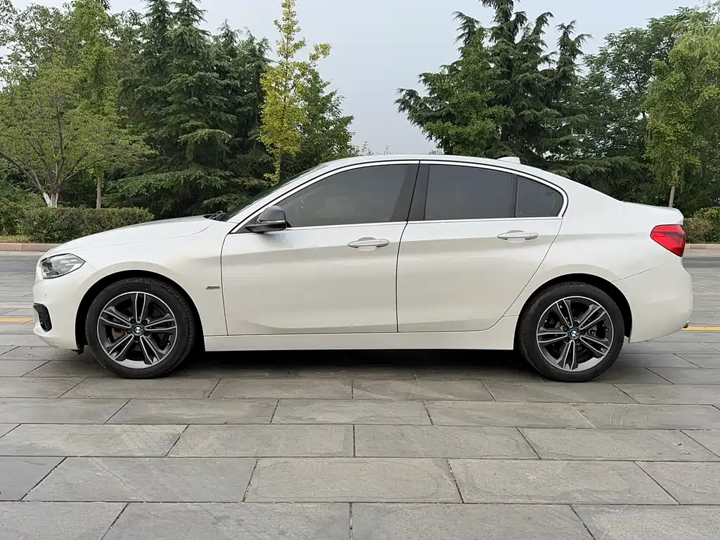 BMW 1 Series 2018