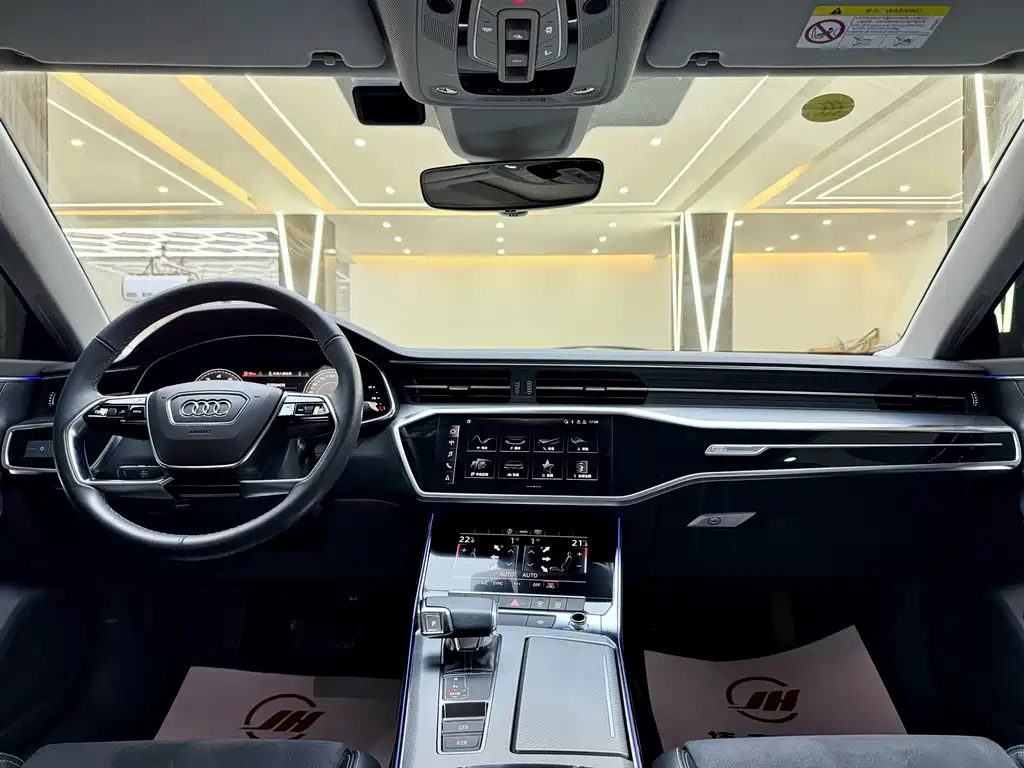 Audi A7L 2023 — фото 8
