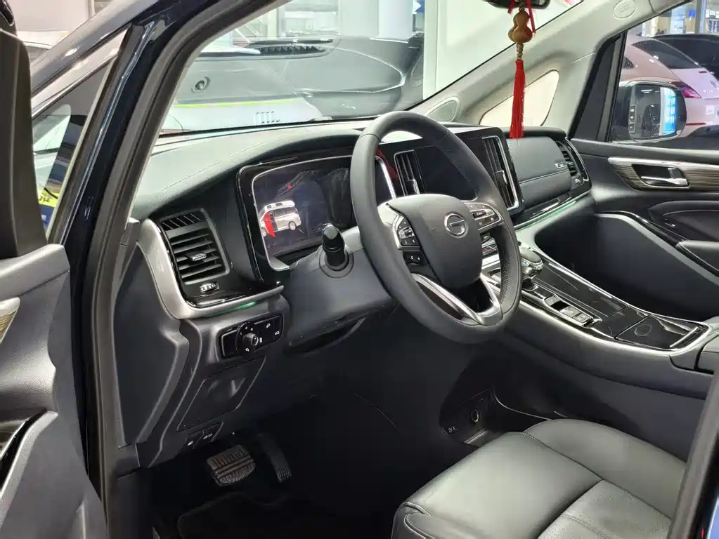 GAC Motor Trumpchi M8 2023 — фото 4