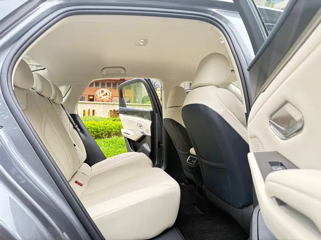 BYD Qin L 2025 — фото 10