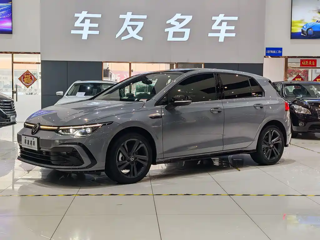 Volkswagen Golf 2024