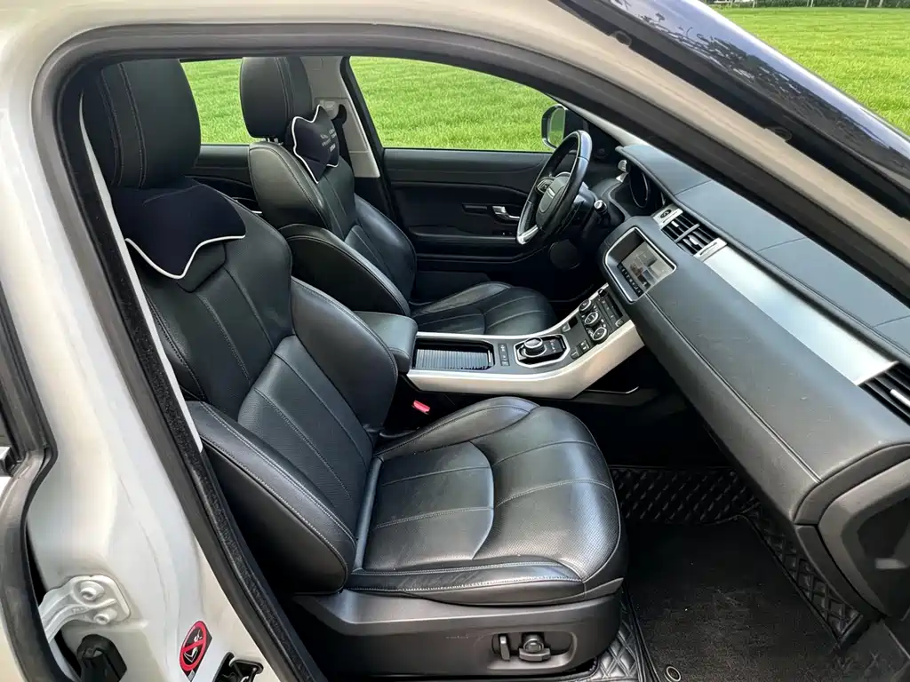 Land Rover Evoque 2017 — фото 12