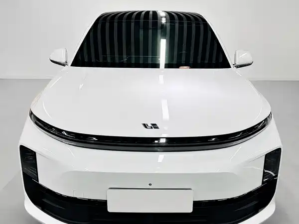 Li Auto L6 2024