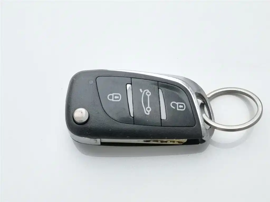 Citroen C-Quatre 2015 — фото 19