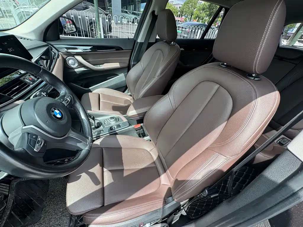 BMW X1 2021 — фото 24