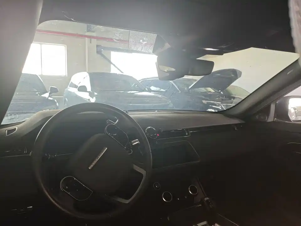 Land Rover Evoque 2021