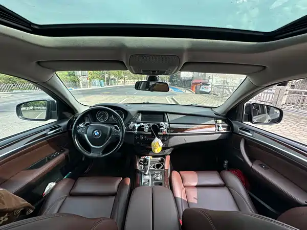 BMW X6 2013