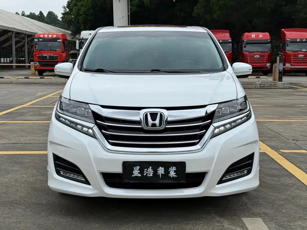 Honda Elysion 2018