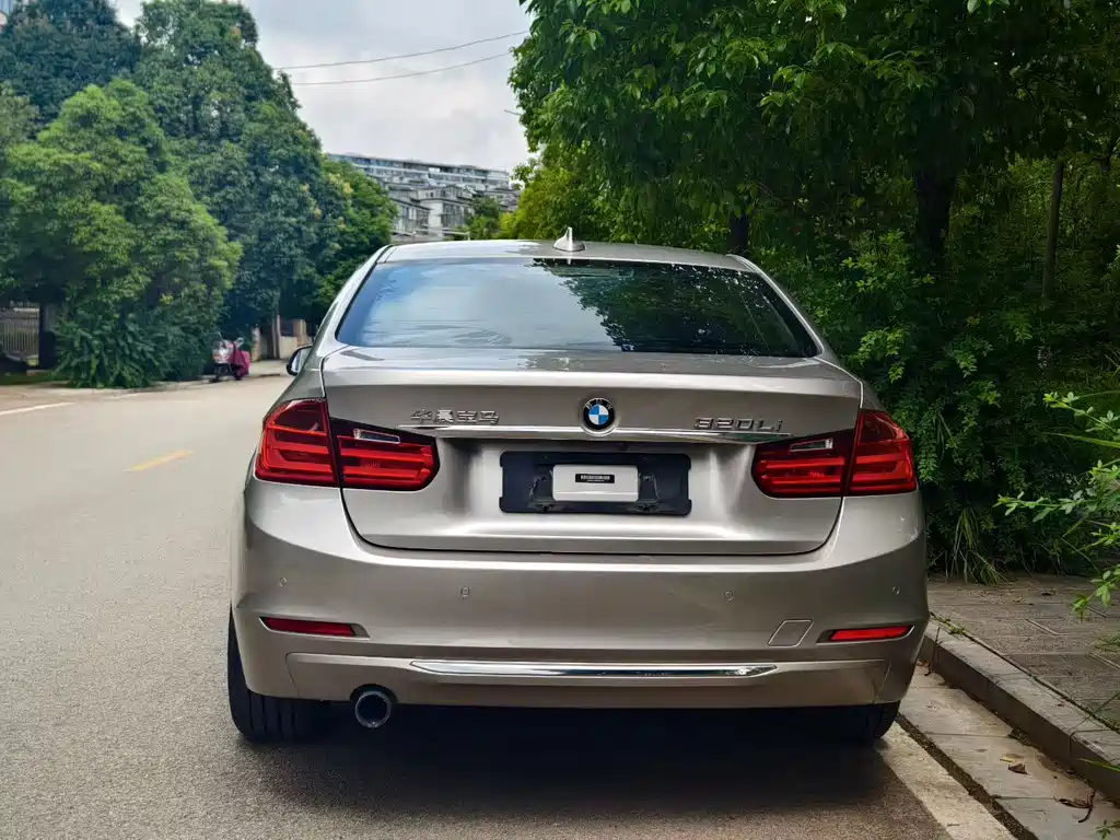 BMW 3 Series 2015