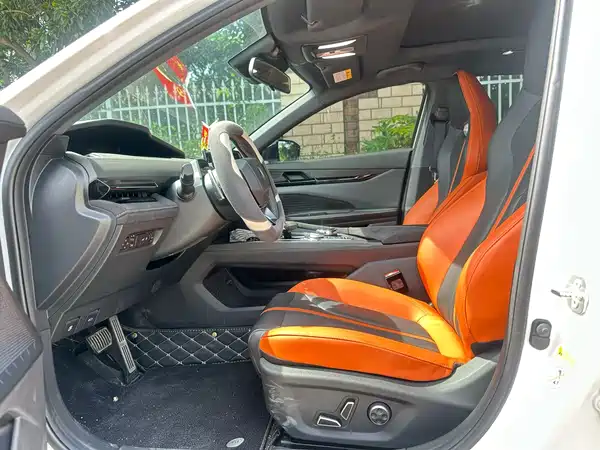 Changan UNI-V 2024