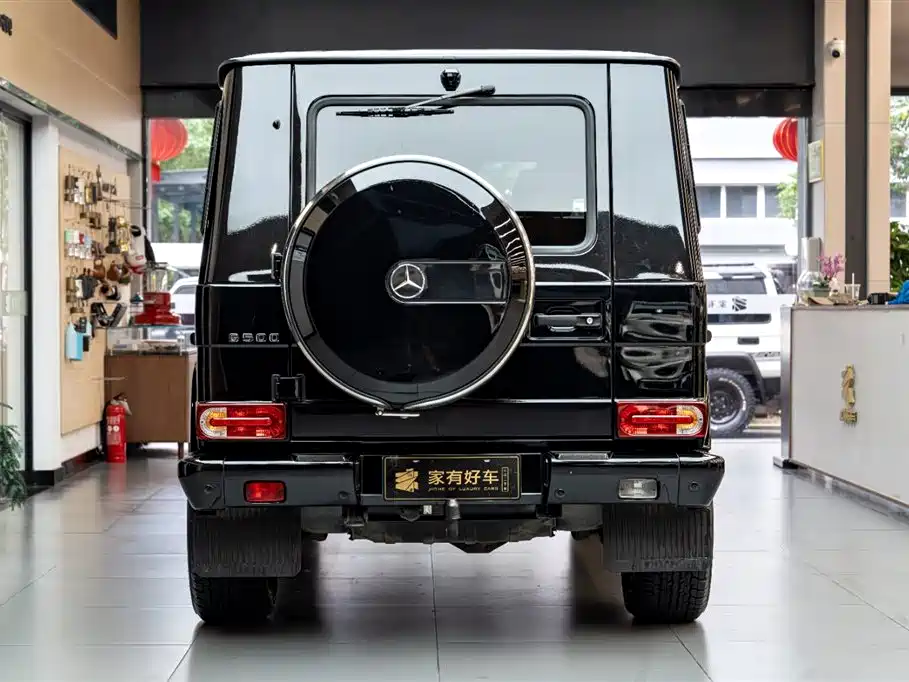 Mercedes-Benz G-Class 2011