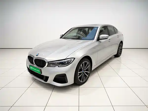 BMW 3 Series 2022