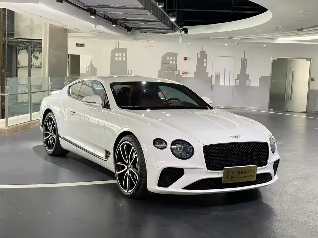 Bentley Continental 2020 — фото 2