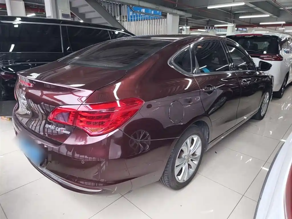 GAC Motor Trumpchi GA6 2015 — фото 7
