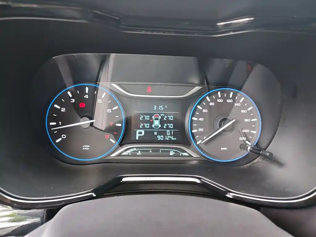GAC Motor Trumpchi GS4 2019 — фото 12
