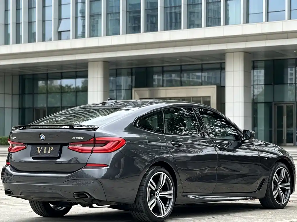 BMW 6 Series GT 2022 — фото 7