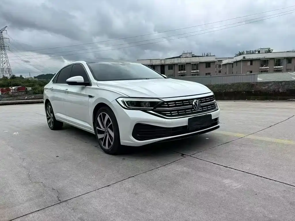 Volkswagen Sagitar 2023
