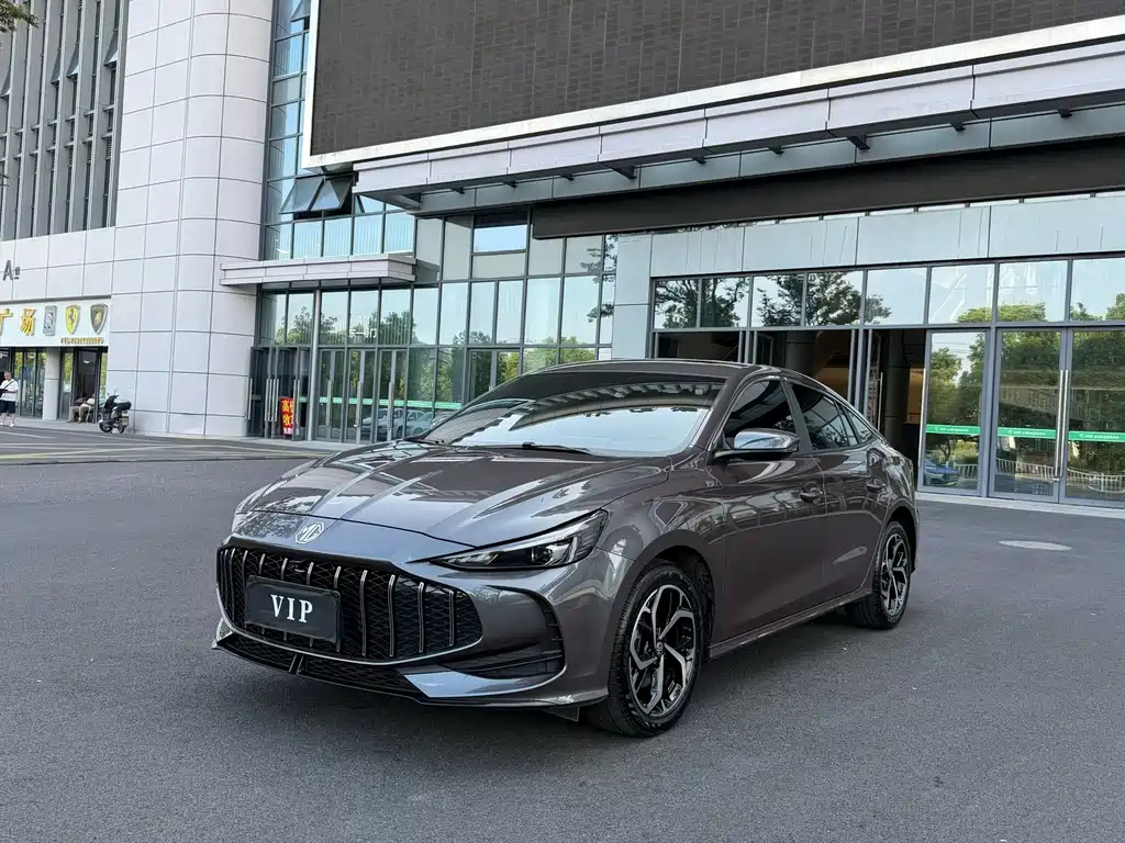 MG MG5 2025
