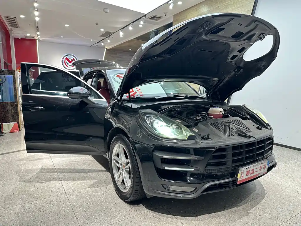 Porsche Macan 2015 — фото 7