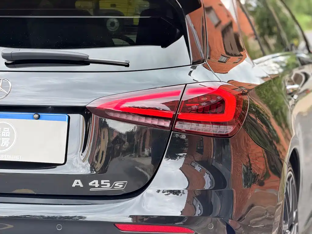 Mercedes-Benz A-Class AMG 2021 — фото 23