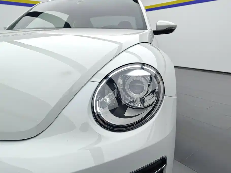Volkswagen Beetle 2019