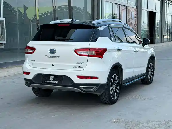 GAC Trumpchi GS4 2016