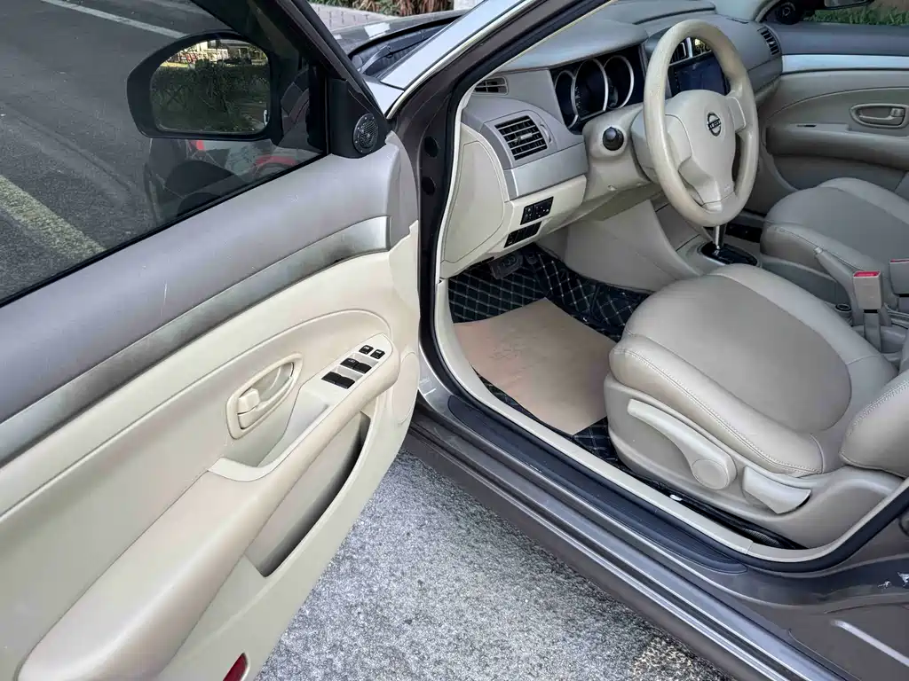 Nissan Sylphy 2018 — фото 18