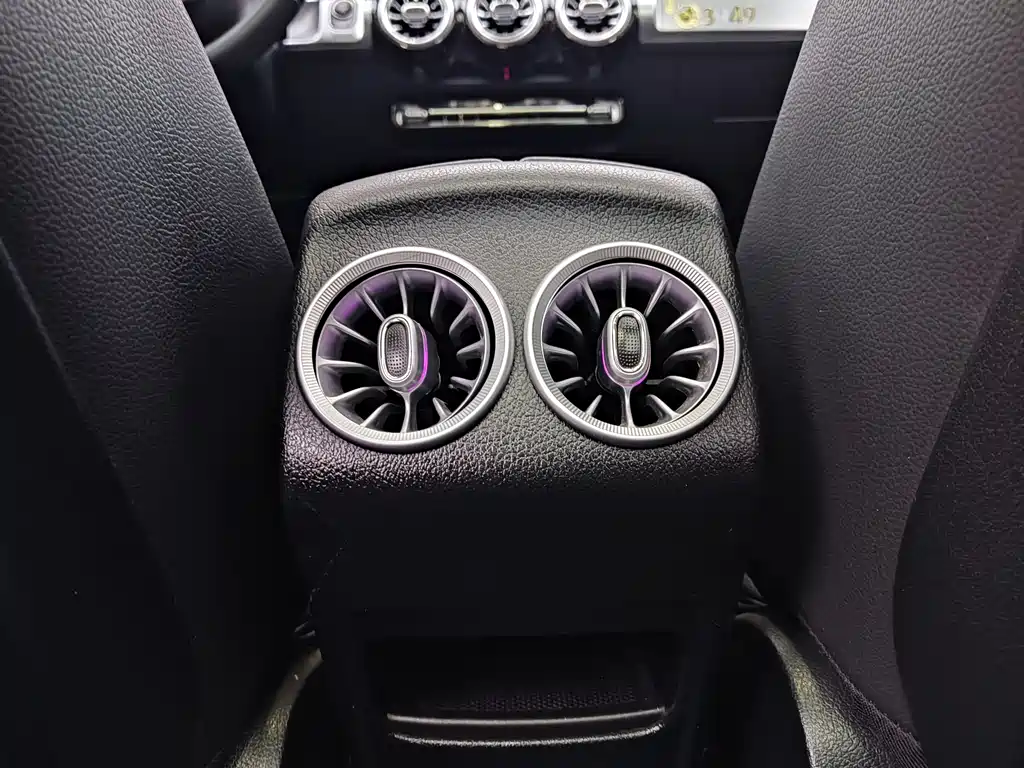 Mercedes-Benz GLB 2020 — фото 11
