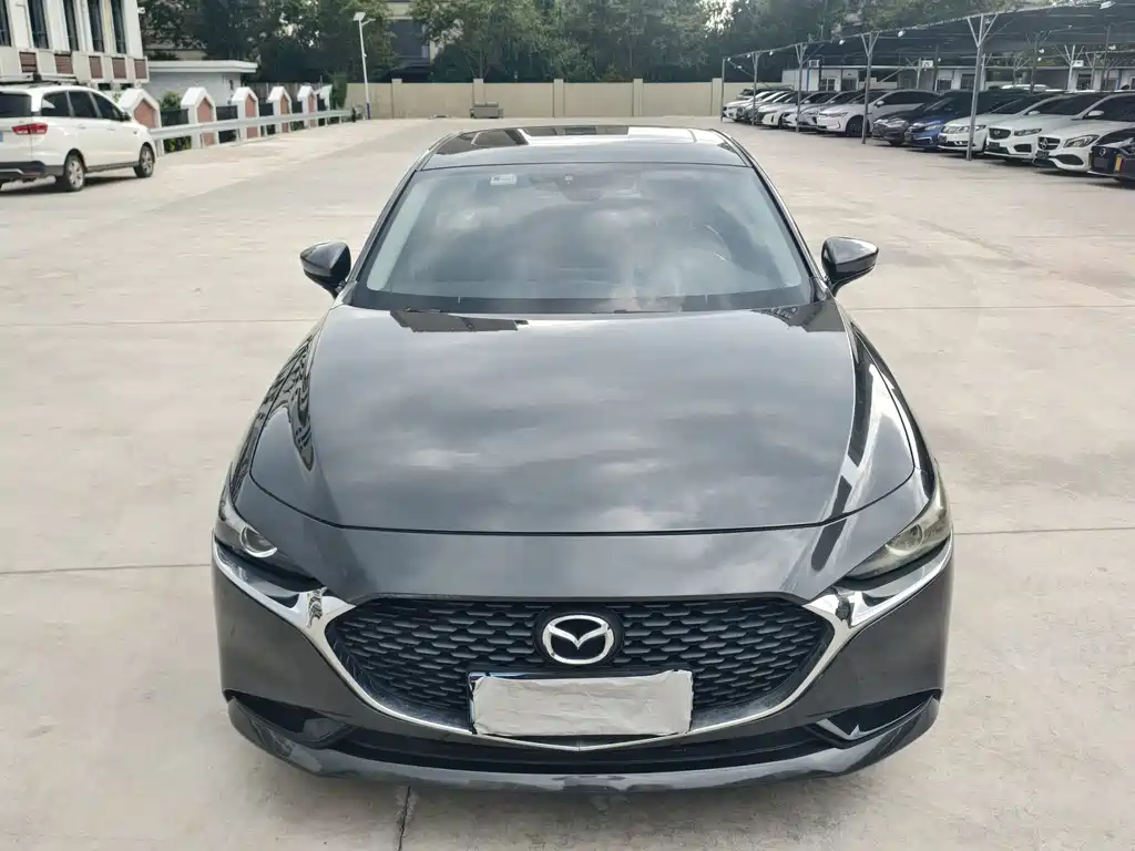 Mazda 3 Axela 2020