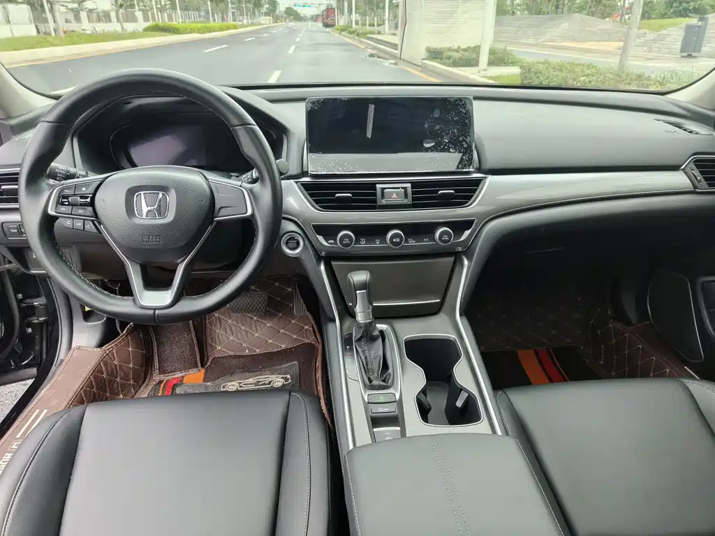 Honda Accord 2023 — фото 5