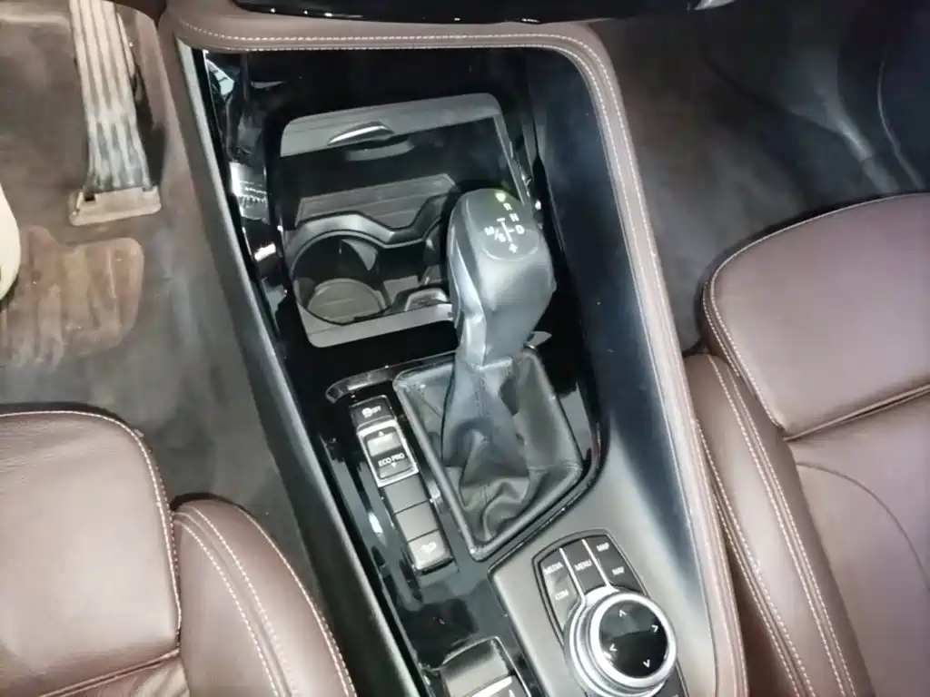 BMW X1 2017 — фото 14