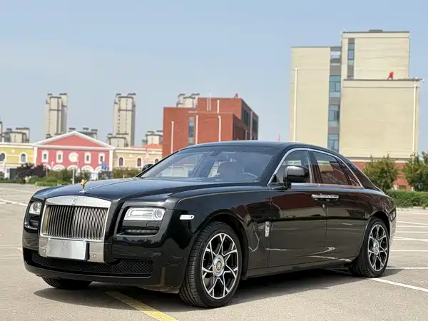 Rolls-Royce Ghost 2010
