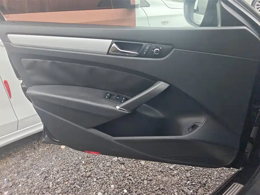 Volkswagen Passat 2014