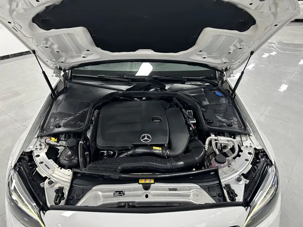 Mercedes-Benz C-Class 2021 — фото 17