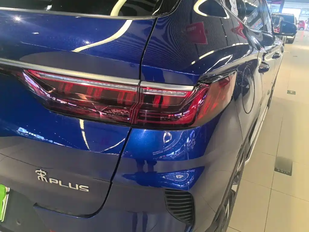 BYD Song PLUS New Energy 2023 — фото 8