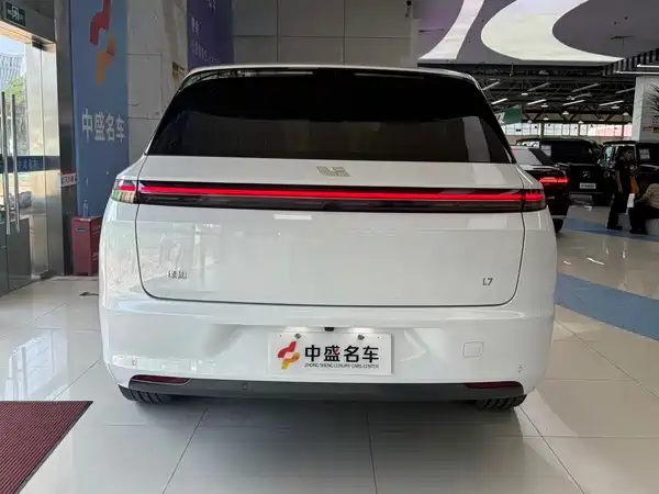 Li Auto L7 2023